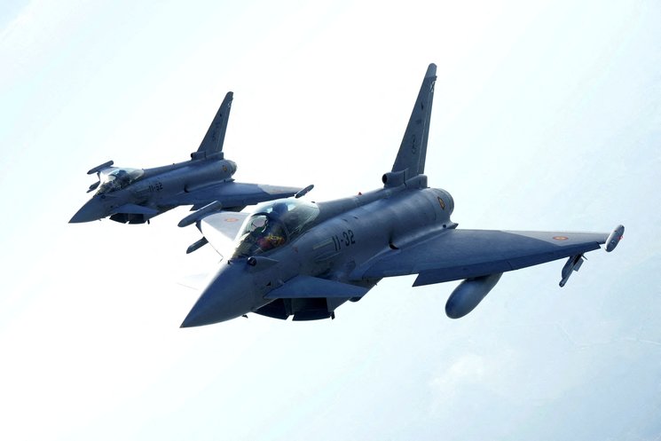 eurofighter-typhoon-savas-ucagi-ozellikleri-ne-hangi-ulkeye-ait-ve-ureticisi-kim-1700207559710.jpg