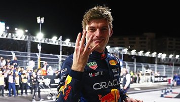 Verstappen şampiyon