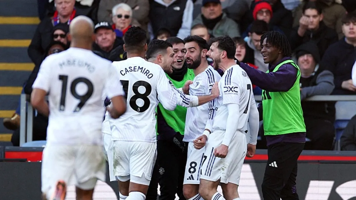 Manchester United’dan Londra’da kritik galibiyet!