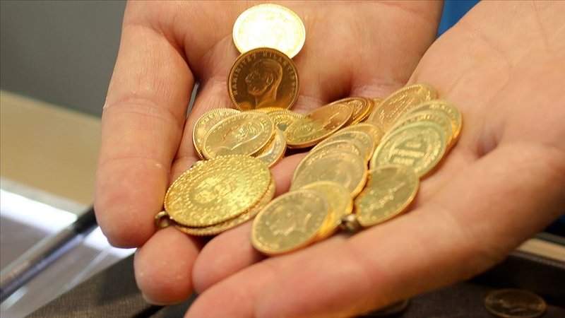 altin-fiyatlari-dusecek-mi-yukselecek-mi-fed-kararlari-ve-guncel-uzman-yorumlari-ekim-2025-analiz-1760086824508.jpg