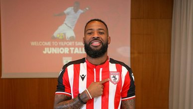 Samsunspor’dan bir sezonda 29 transfer!