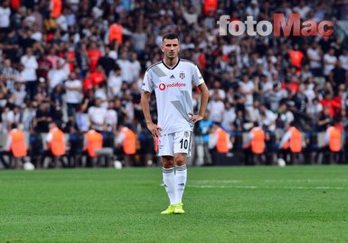 Oğuzhan Özyakup yarışı! Beşiktaş ve Feyenoord...