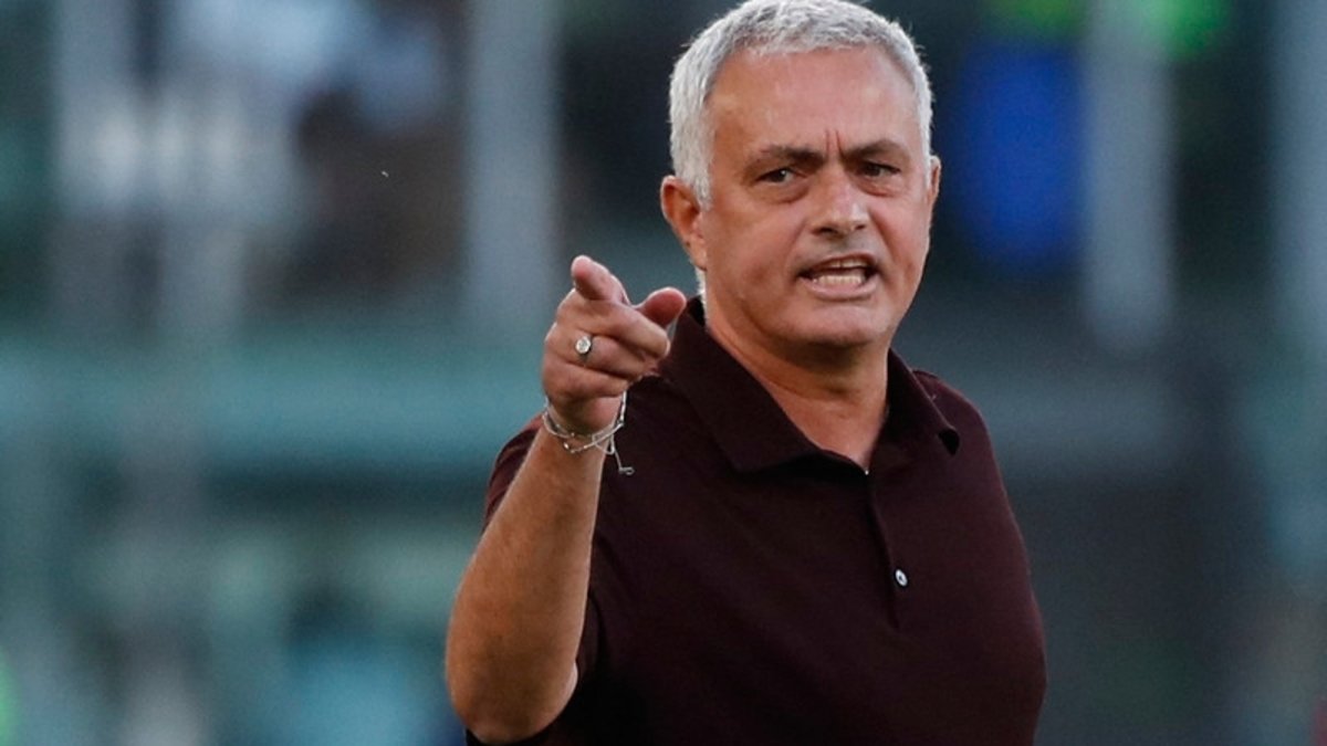 FENERBAHÇE HABERİ: Jose Mourinho Avrupa'yı salladı! 'Uyuyan devi uyandıracak'