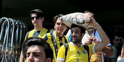 Fenerbahçe Galatasaray'a yaklaşıyor
