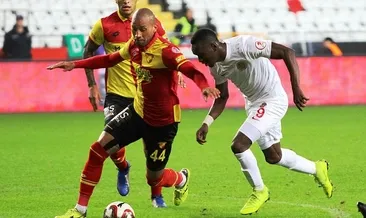 Göztepe'de Ghilas şoku