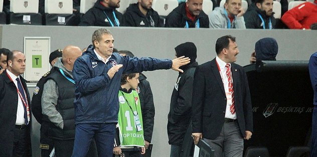 Ersun Yanal: ''Bu takıma güvensinler''