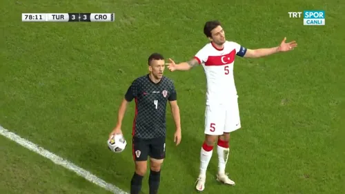 Türkiye - Hırvatistan maçında ilginç taç pozisyonu! - 1