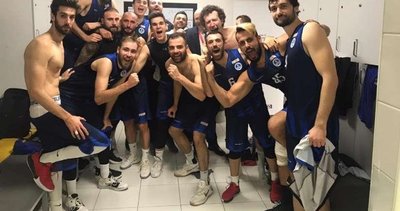 Kağıtspor basketbolda doludizgin