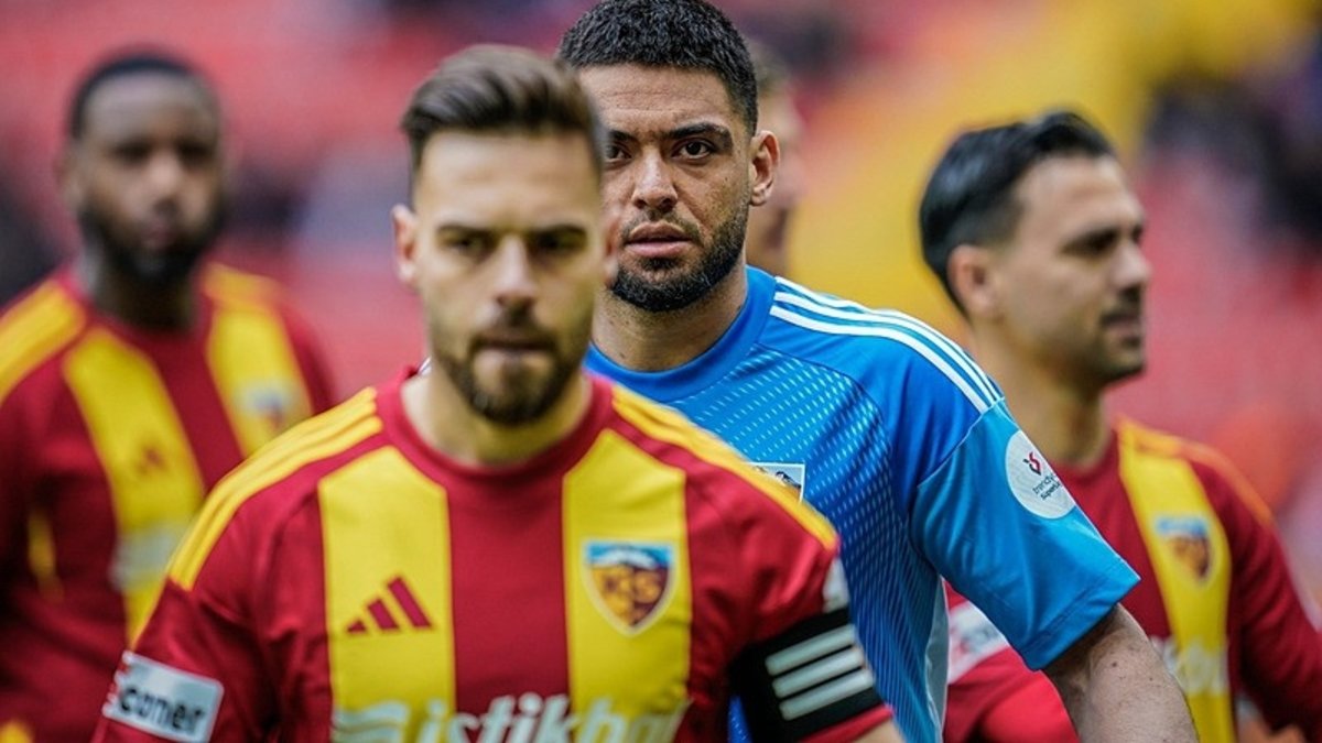 Kaleci Bilal'e tepki