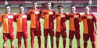 Gençlere yakın takip