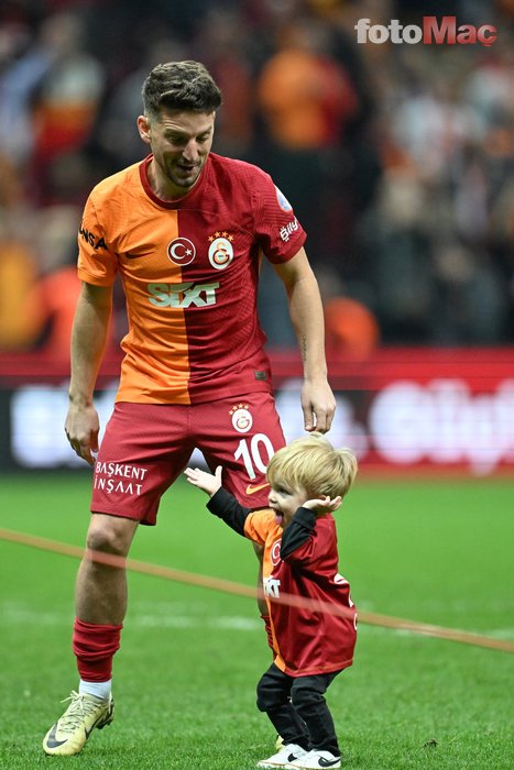 TRANSFER HABERLERİ | Galatasaray'da Dries Mertens'ten kariyeri hakkında flaş karar!