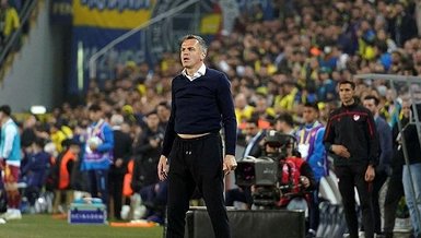 Üç değişiklik yaptı