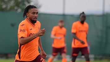 Folcarelli alkışlandı