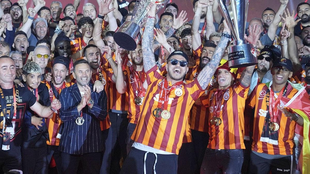 Galatasaray Avrupa'da ilk 10'da!