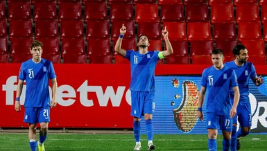 Trabzonspor'un yıldızı Anastasios Bakasetas İspanya'yı evinde üzdü! İspanya - Yunanistan: 1-1 (MAÇ SONUCU - ÖZET)
