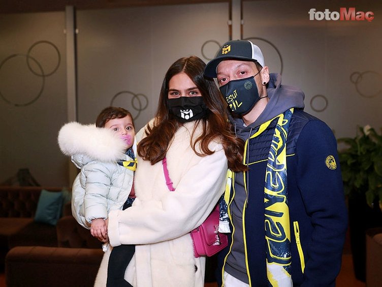 Fenerbahçeli Mesut Özil ve eşi Amine Gülşe'den müjde geldi! Mesut 2. kez baba oluyor