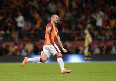 Sneijder Twitter’ı salladı