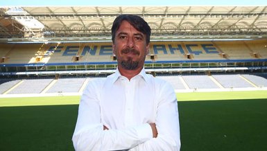 Fenerbahçe Kadın Futbol Takımı Özkan Beceren' emanet