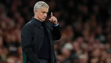 Mourinho gözünü Dzeko'ya dikti