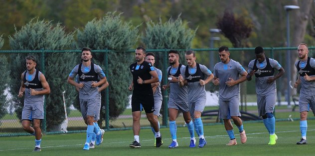 İşte Trabzonspor'un AEK maçı kamp kadrosu