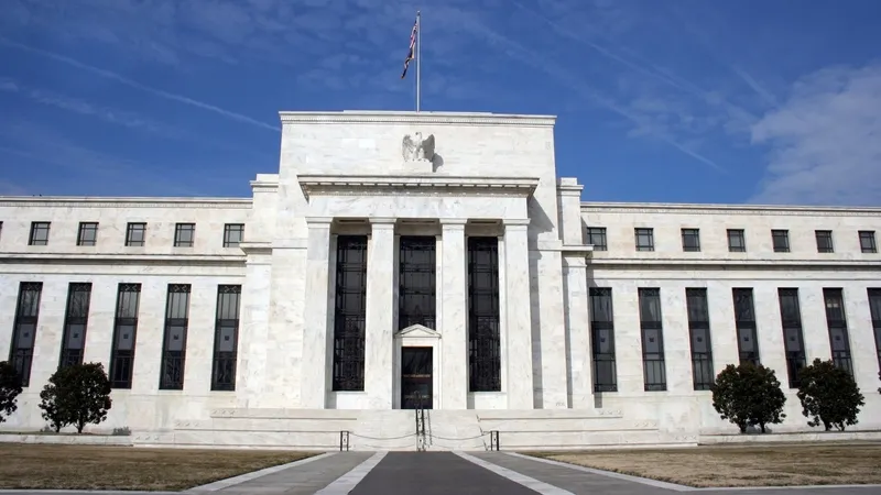 fed-faiz-karari-ne-zaman-aciklanacak-temmuz-2026-fed-faiz-karari-1785138386897.jpg fed faiz kararı