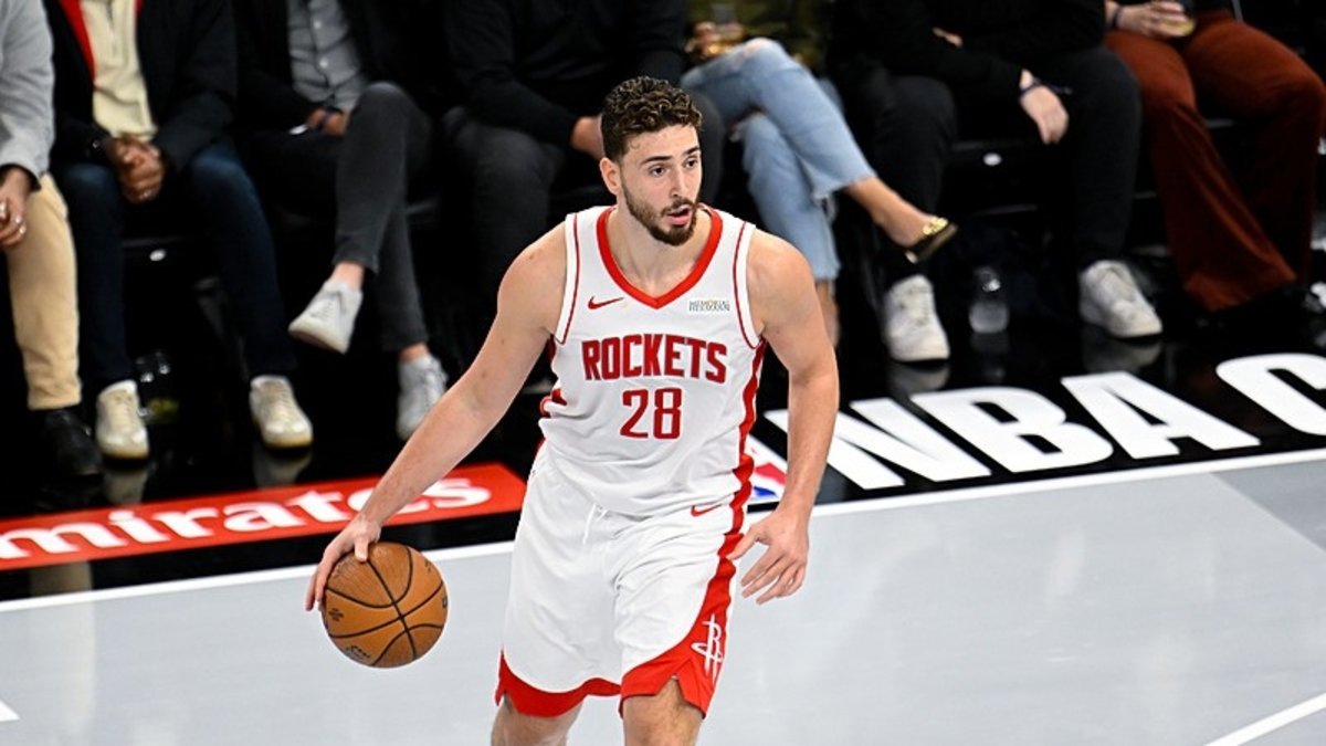 Alperen Şengün'den akıl dolu basket! Rakibi ne olduğunu bile anlamadı