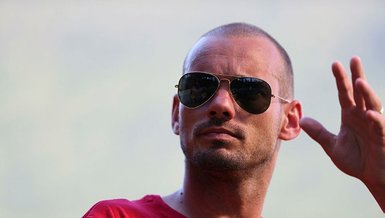 Galatasaray'ın eski yıldızı Sneijder'den flaş itiraf! "Para için..."