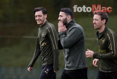 Mesut Özil’den transfer açıklaması! Fenerbahçe...