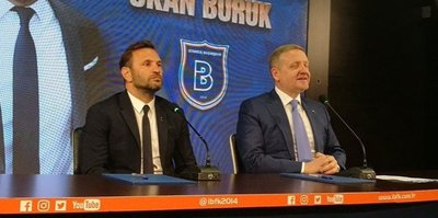 Okan Buruk'un imza töreninde açıklandı! Medipol Başakşehir'de 3 ayrılık birden Son dakika haberleri