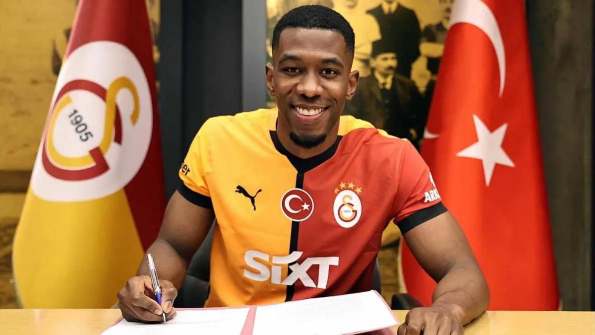 Galatasaray'da Carlos Cuesta gelişmesi! Kalıcı transferi...