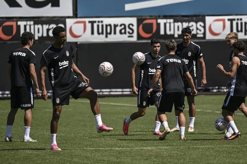 besiktas-hradec-kralove-maci-saat-kacta-hangi-kanalda-1786599323437.jpg Beşiktaş - Hradec Kralove maçı saat kaçta, hangi kanalda? - 2