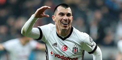 Beşiktaşlı Medel’e eş engeli