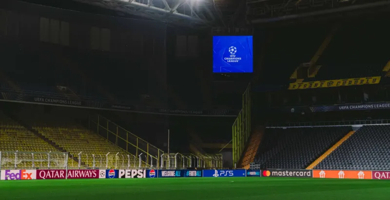 fenerbahce-lyon-sampiyonlar-ligi-maci-saat-kacta-hangi-kanalda-1787031553316.png