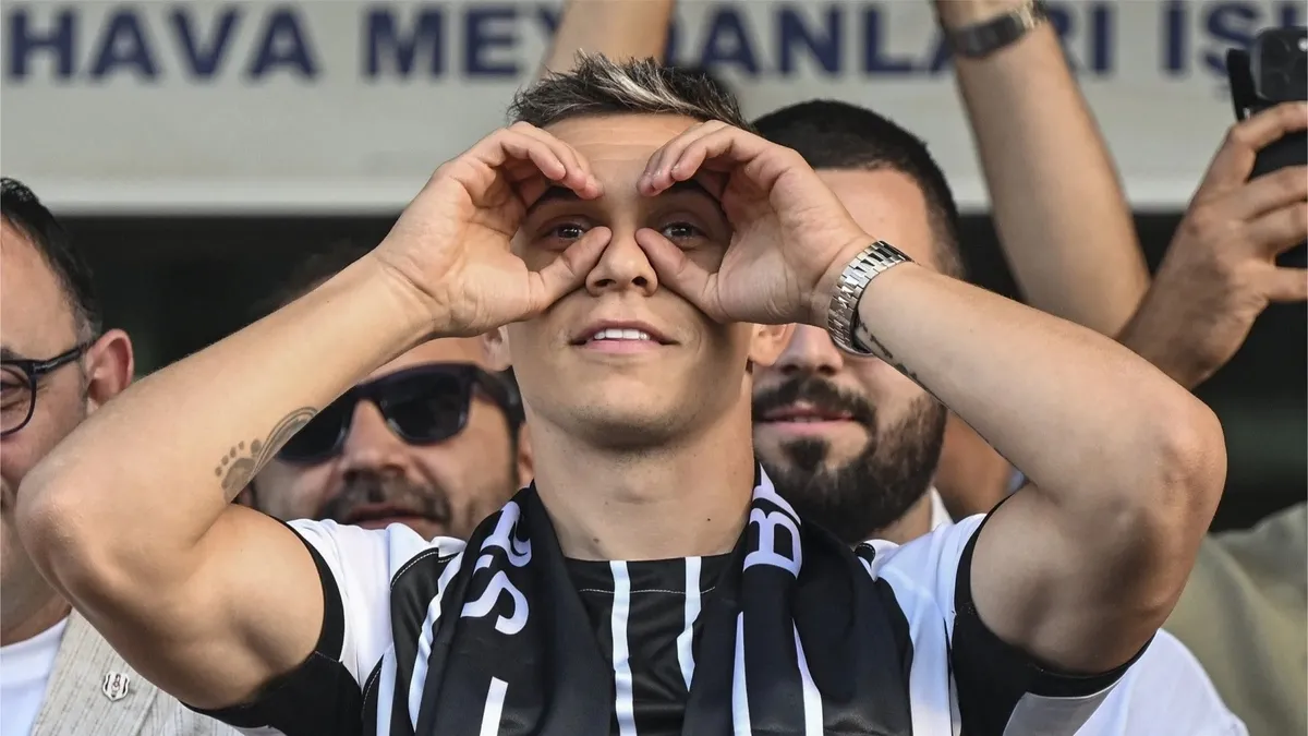 Beşiktaş inclut Trossard dans son effectif pour la Ligue Europa de l'UEFA