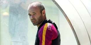 Deep-lying Iniesta aims for more glory