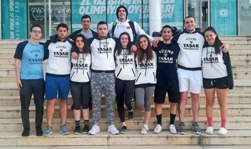 Yaşar Üniversitesi yüzücülerinden 14 madalya