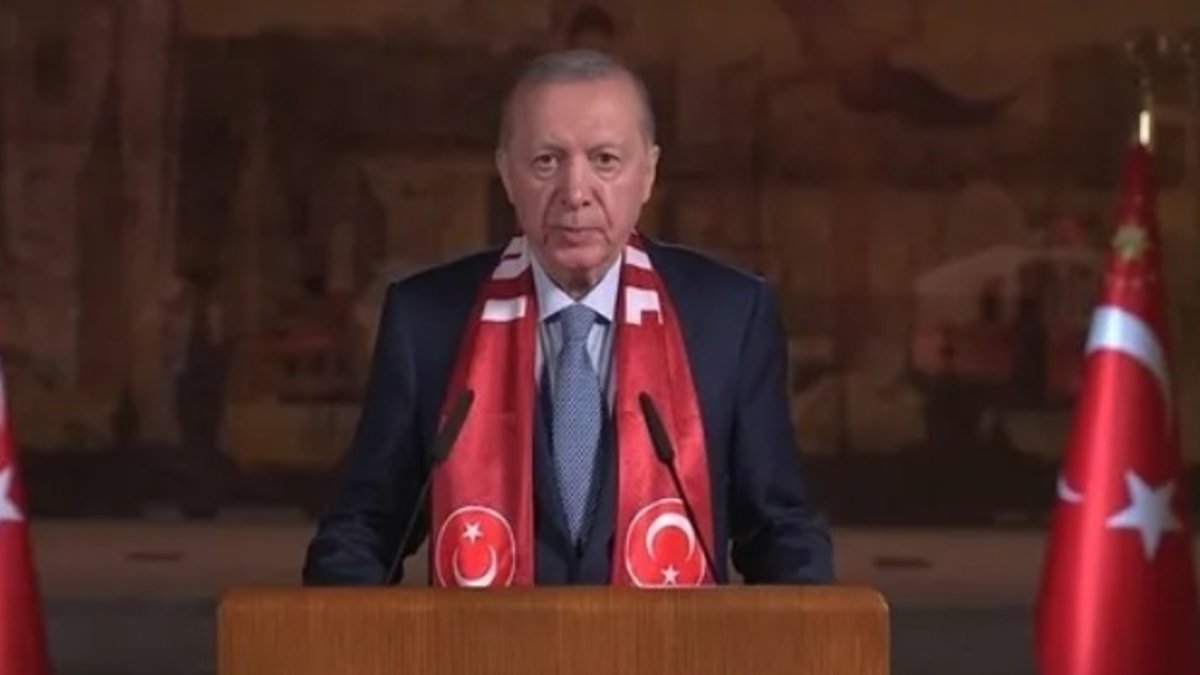 Başkan Recep Tayyip Erdoğan'dan A Milli Takımımıza mesaj!