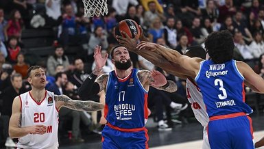 Anadolu Efes Paris Basketbol'u konuk ediyor