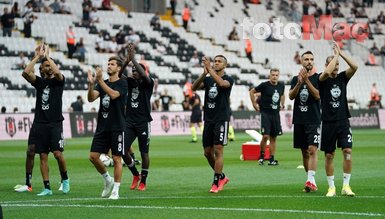 Son dakika spor haberleri: Beşiktaş Çaykur Rizespor maçında siyah-beyazlı taraftarlar 1.5 yıl aradan sonra tribünde yer aldı!