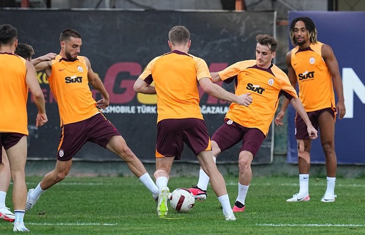 galatasaray-trabzonspor-maci-canli-izle-galatasaray-trabzonspor-maci-saat-kacta-hangi-kanalda-1692427870168.jpg