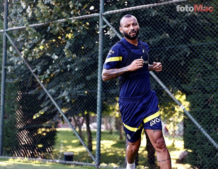 Fenerbahçe'de Jorge Jesus kolları sıvadı! Önemli değişiklikler ve Joao Pedro kararı