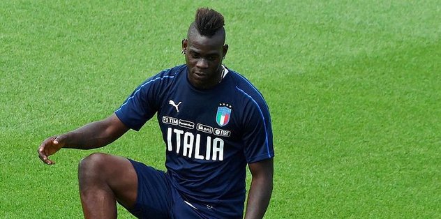 Balotelli Ye Napoli Kancasi Son Dakika Fenerbahce Haberleri Fotomac