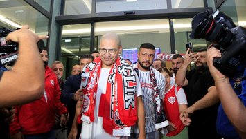 Antalyaspor'da Alex de Souza'ya coşkulu karşılama