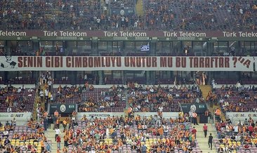 Galatasaray taraftarı Metin Oktay'ı unutmadı