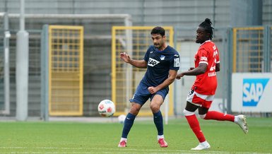 Ozan Kabak 1.5 yıl sonra sahalara döndü!