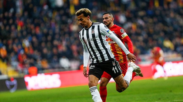 Dele Alli ıslıktan alkışa