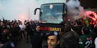 Galatasaray, İzmir'de