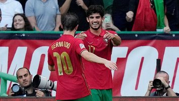 Portekiz Çekya'yı 2 golle geçti!