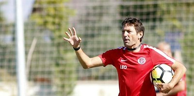 Leanordo: "Antalyaspor 17. sırayı hak etmiyor"