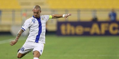 35’lik Wesley futbolu bıraktı